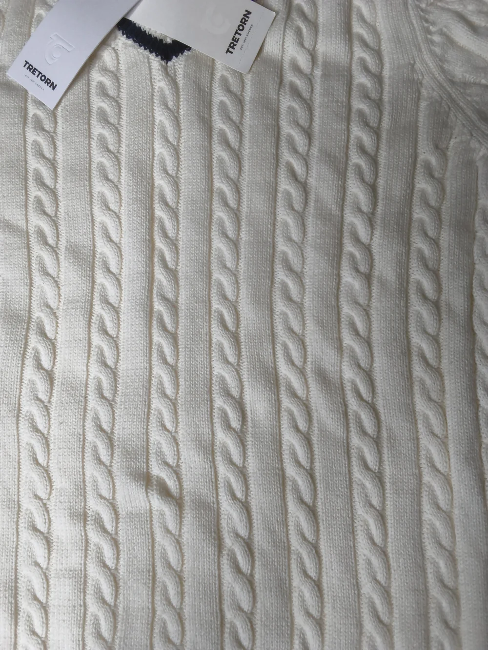 Tretorn Cable-Knit V-Neck Sweater in Cream with Contrast Trim